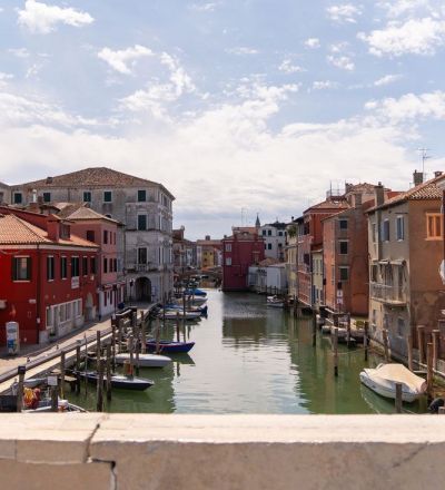 Da Chioggia a Venezia: in autobus o attraverso la laguna